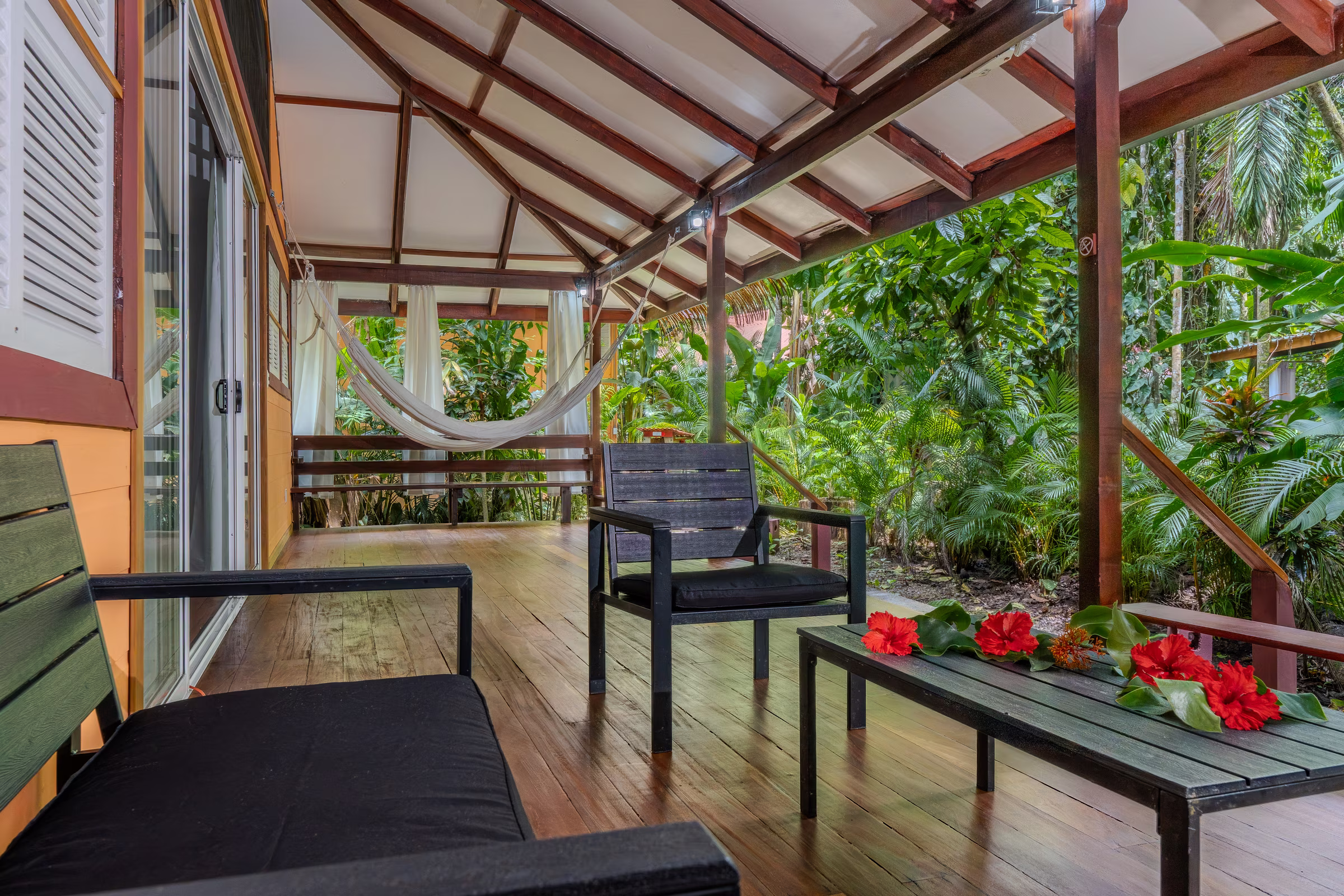 Bungalow Master Suite — photo 7
